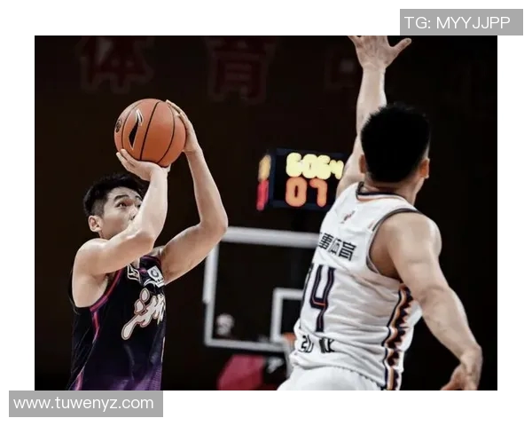 重庆篮球队与上海篮球队赛后复盘分析球队配合与战术执行的关键因素